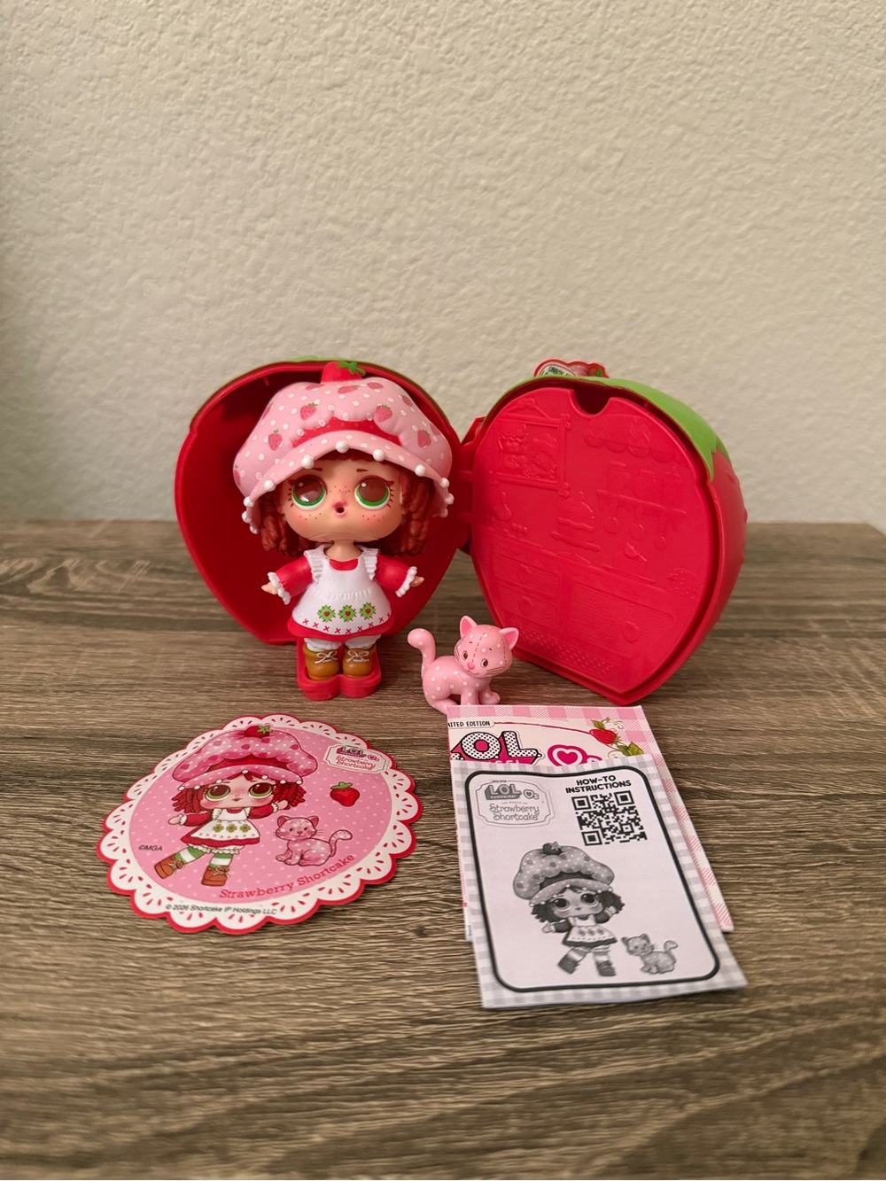 LOL Surprise loves Strawberry Shortcake Doll Ultra Rare Strawberry • Shortcake